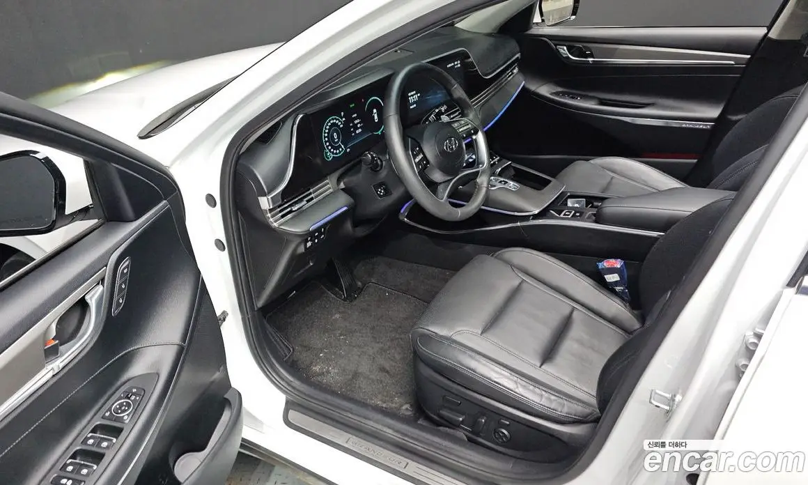 Hyundai Grandeur 2022 3.0 автомат (гидро), фото 13