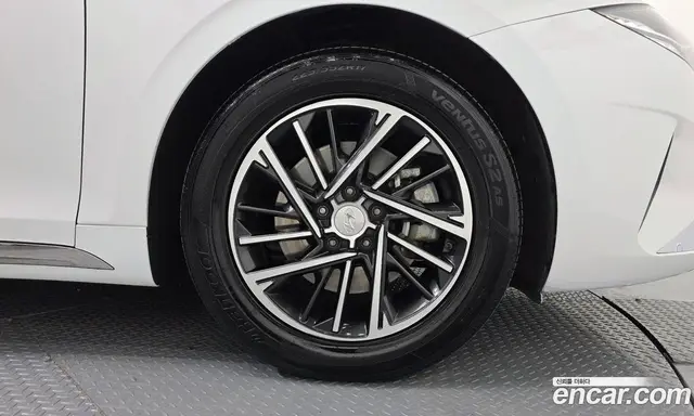 Hyundai Grandeur 2022 3.0 автомат (гидро), миниатюра 5 Hyundai Grandeur 2022 3.0 автомат (гидро), миниатюра 5