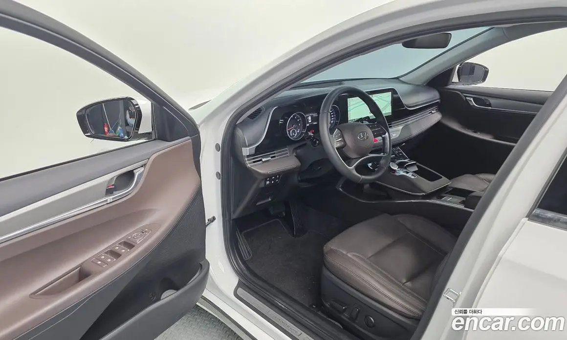 Hyundai Grandeur 2022 3.0 автомат (гидро), фото 10 Hyundai Grandeur 2022 3.0 автомат (гидро), фото 10