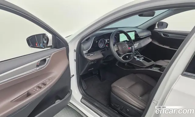 Hyundai Grandeur 2022 3.0 автомат (гидро), миниатюра 10 Hyundai Grandeur 2022 3.0 автомат (гидро), миниатюра 10