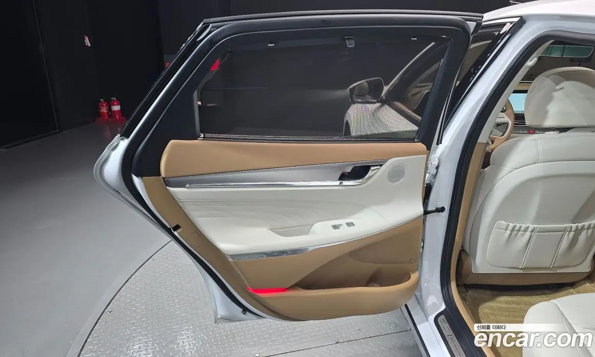 Hyundai Grandeur 2022 2.4 автомат (гидро), фото 15