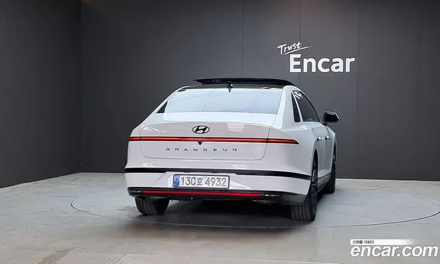 Hyundai Grandeur 2023 3.5 автомат (гидро), миниатюра 4 Hyundai Grandeur 2023 3.5 автомат (гидро), миниатюра 4