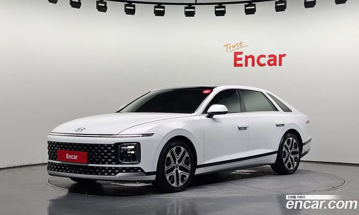 Hyundai Grandeur 2023 3.5 автомат (гидро), фото 1 Hyundai Grandeur 2023 3.5 автомат (гидро), фото 1