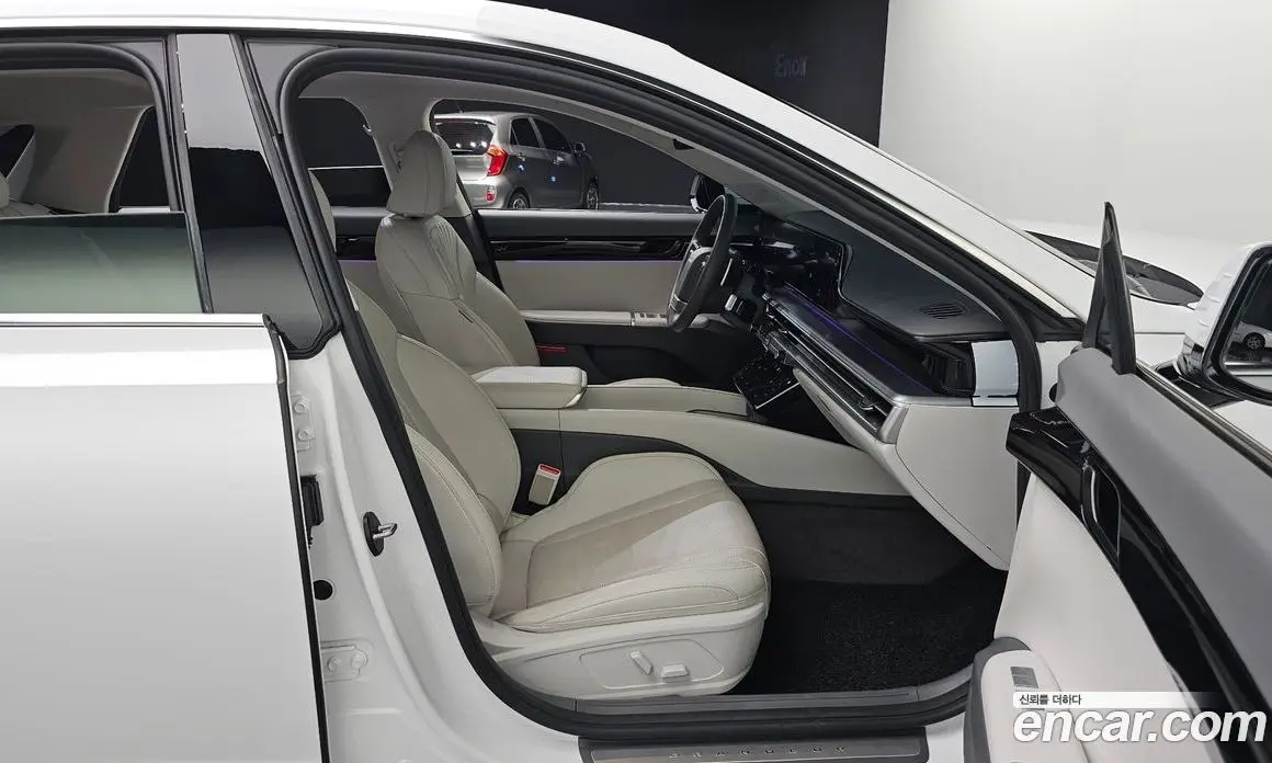 Hyundai Grandeur 2023 3.5 автомат (гидро), фото 16 Hyundai Grandeur 2023 3.5 автомат (гидро), фото 16