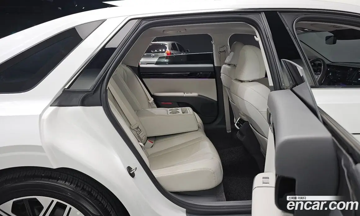 Hyundai Grandeur 2023 3.5 автомат (гидро), фото 17 Hyundai Grandeur 2023 3.5 автомат (гидро), фото 17