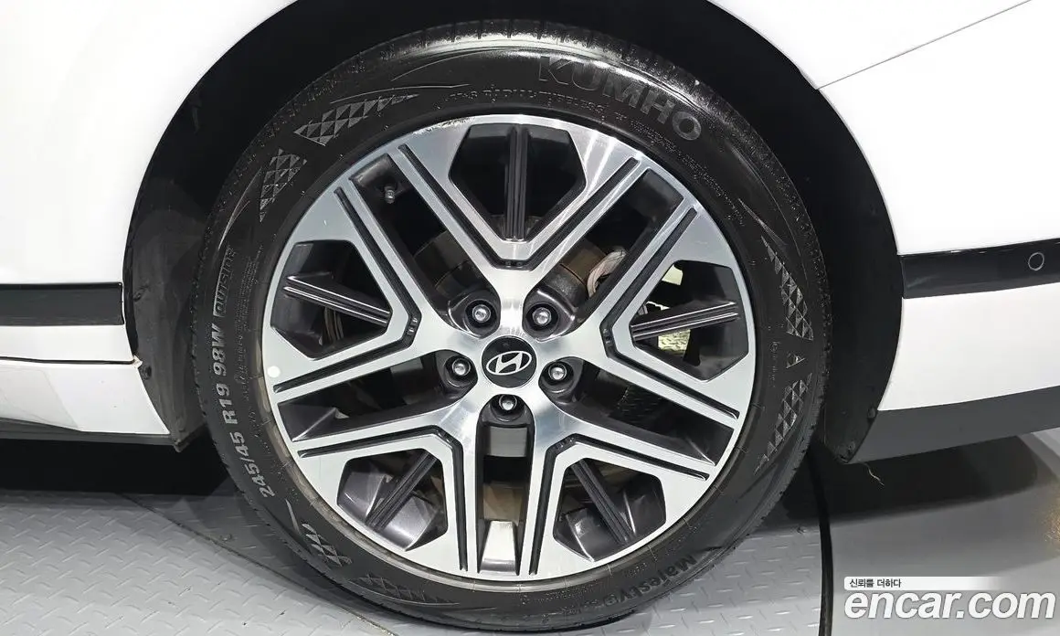 Hyundai Grandeur 2024 1.6 автомат (гидро), фото 7