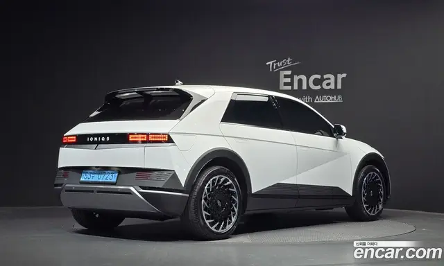 Hyundai Ioniq 5 2024 0.1 автомат (гидро), миниатюра 2