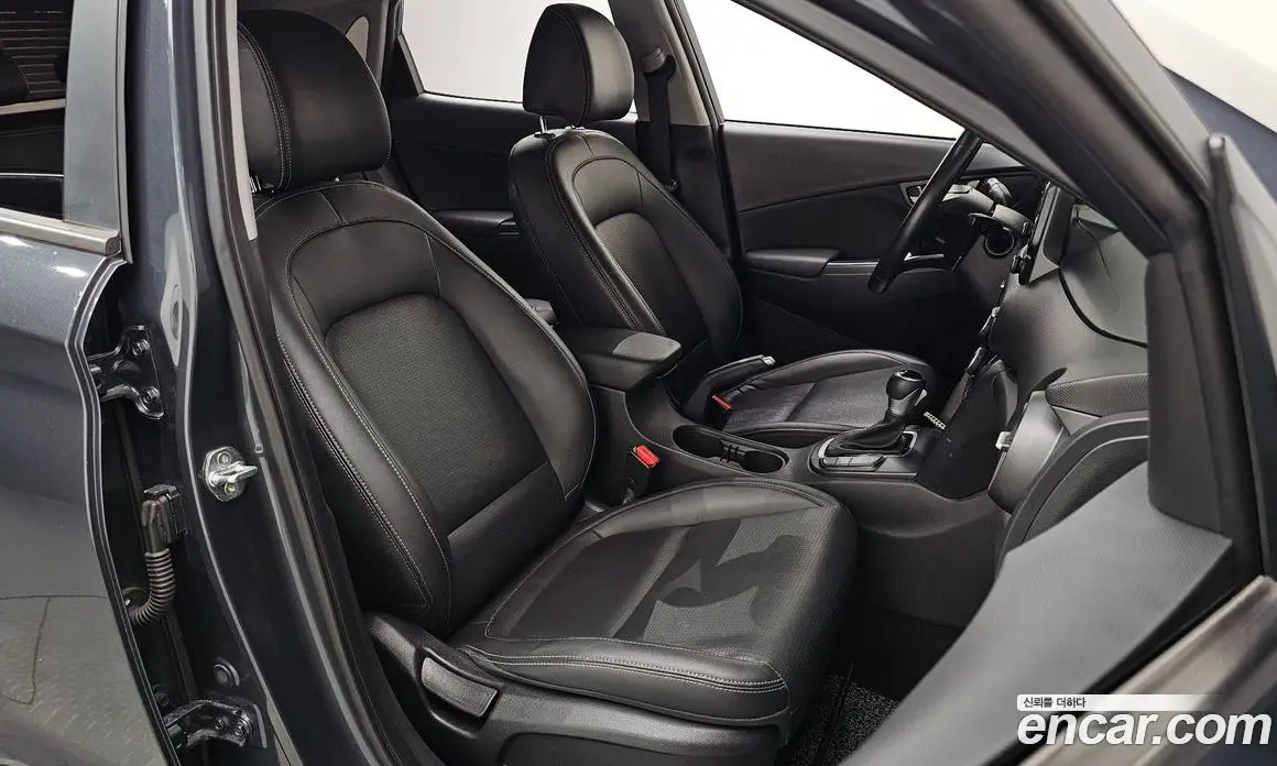 Hyundai Kona 2020 1.6 автомат (гидро), фото 15