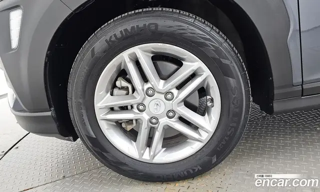 Hyundai Kona 2020 1.6 автомат (гидро), миниатюра 4