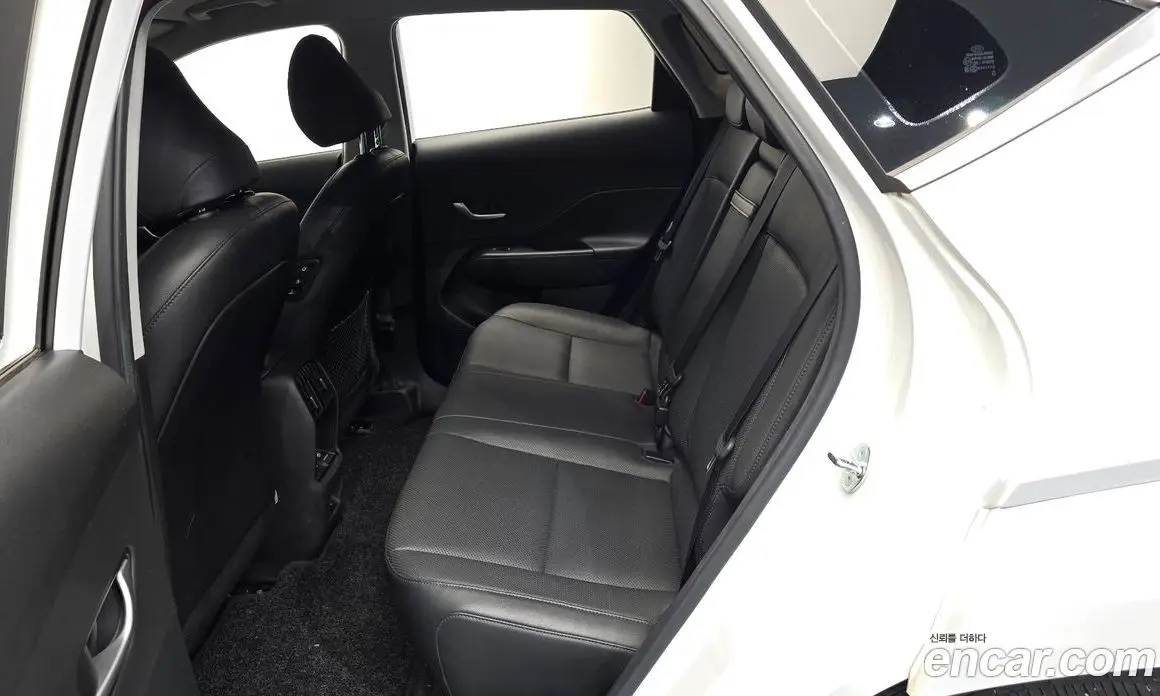 Hyundai Kona 2023 0.2 автомат (гидро), фото 16