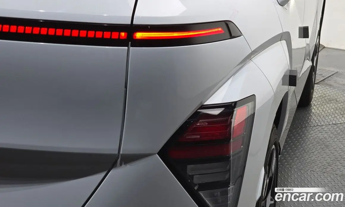 Hyundai Kona 2023 0.2 автомат (гидро), фото 9