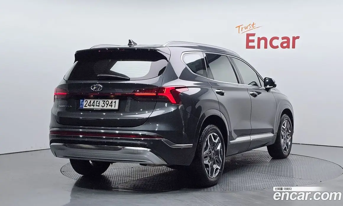 Hyundai Santa Fe 2023 1.6 автомат (гидро), фото 1 Hyundai Santa Fe 2023 1.6 автомат (гидро), фото 1