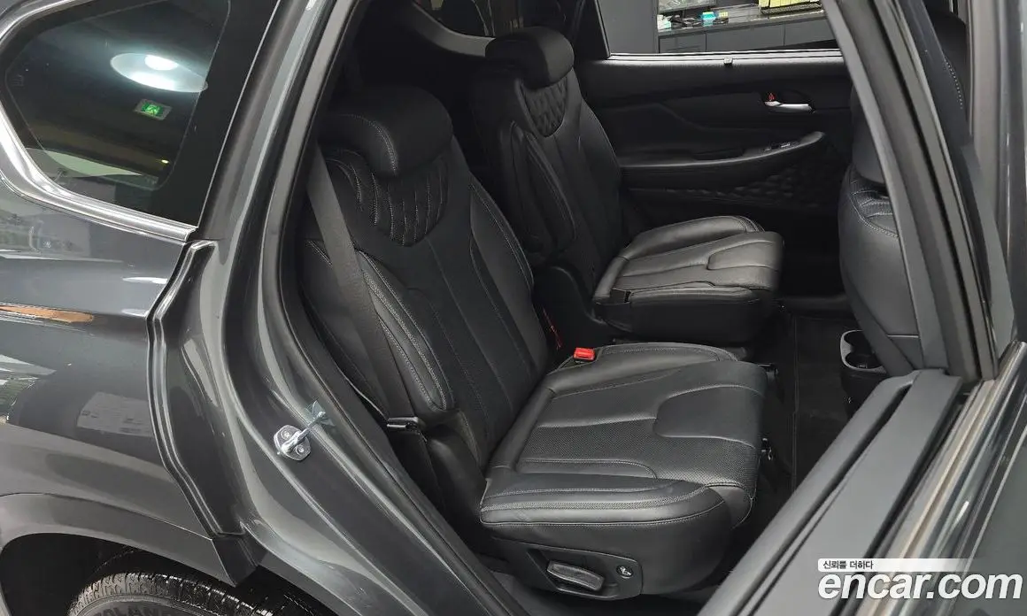 Hyundai Santa Fe 2023 1.6 автомат (гидро), фото 16 Hyundai Santa Fe 2023 1.6 автомат (гидро), фото 16