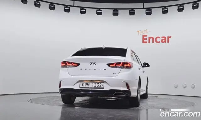 Hyundai Sonata 2017 2.0 автомат (гидро), миниатюра 4
