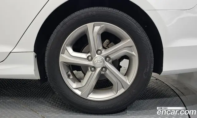 Hyundai Sonata 2017 2.0 автомат (гидро), миниатюра 7