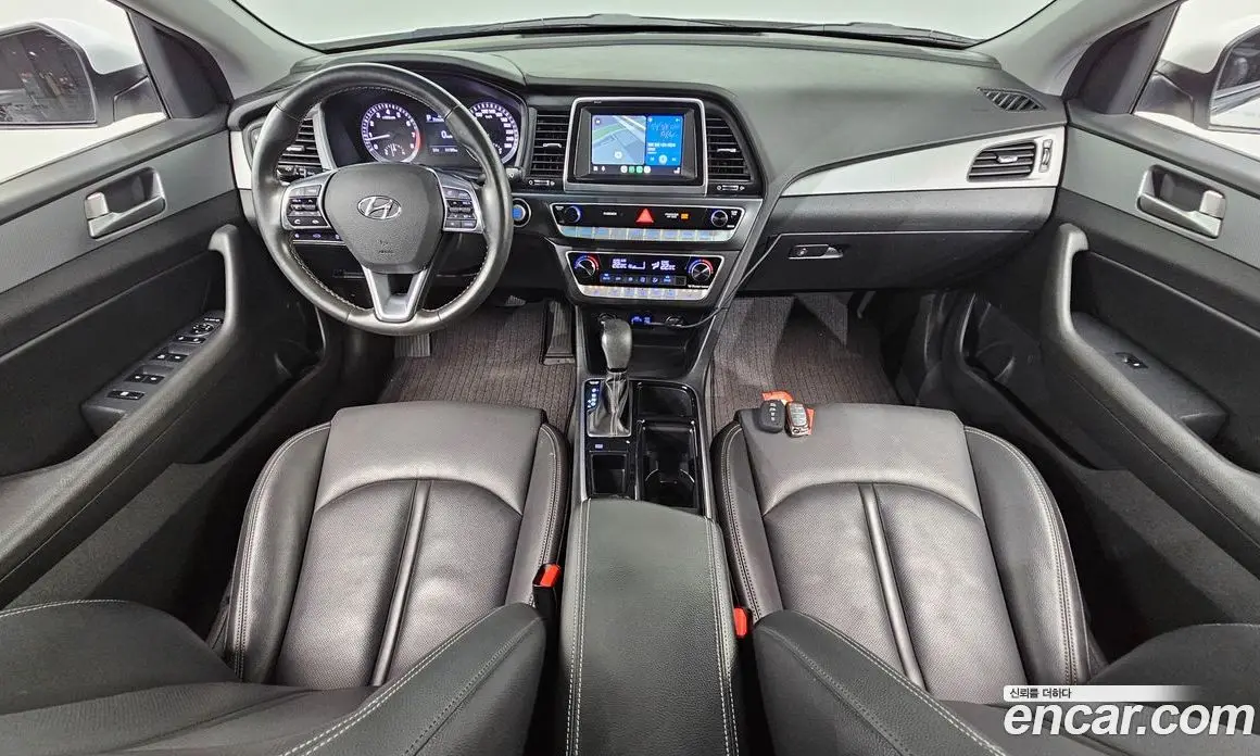 Hyundai Sonata 2017 2.0 автомат (гидро), фото 10