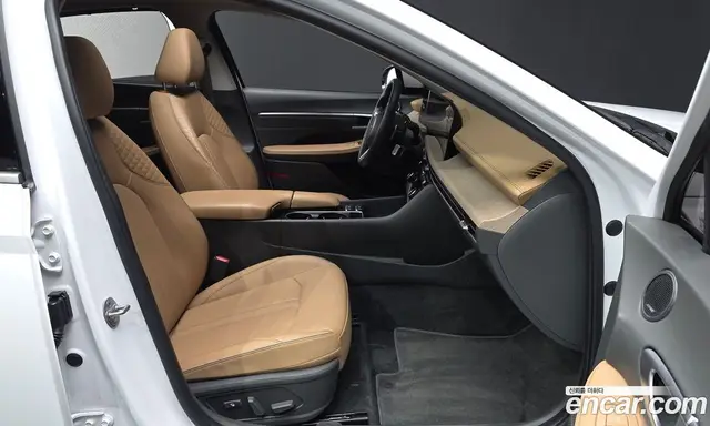 Hyundai Sonata 2023 1.6 автомат (гидро), миниатюра 12
