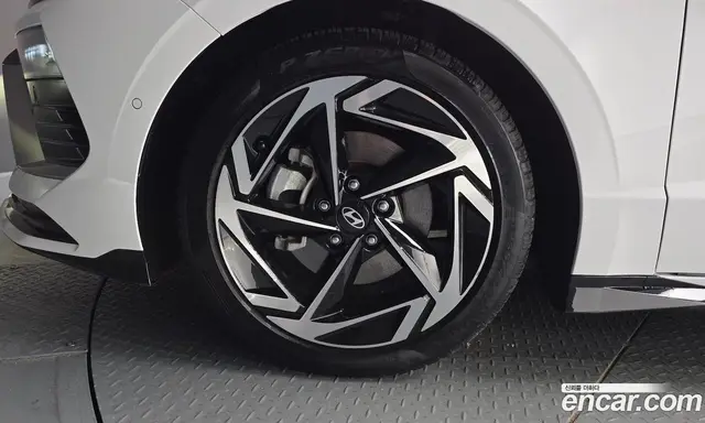 Hyundai Sonata 2023 1.6 автомат (гидро), миниатюра 4