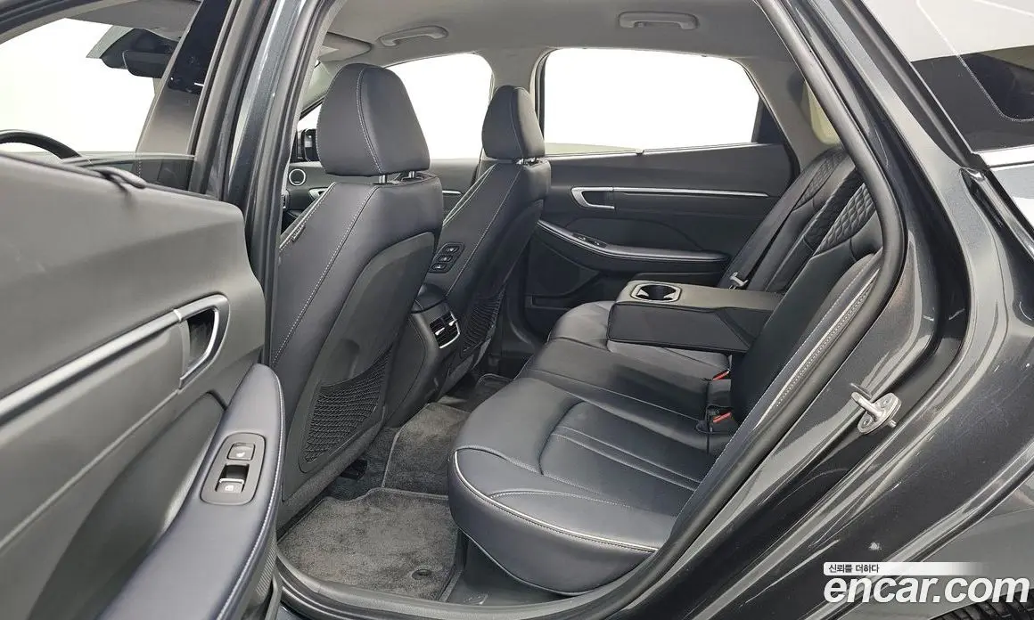 Hyundai Sonata 2023 2.0 автомат (гидро), фото 15 Hyundai Sonata 2023 2.0 автомат (гидро), фото 15