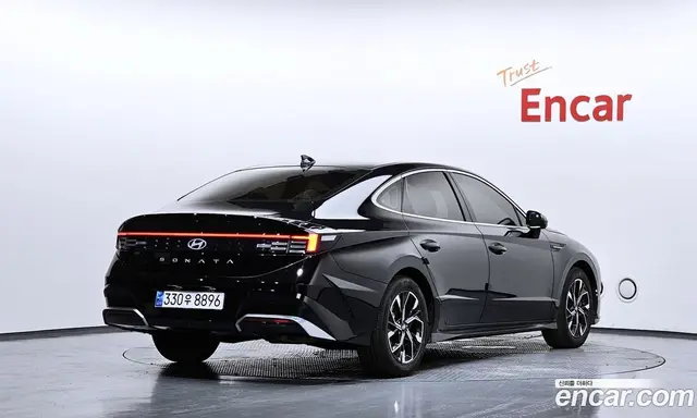Hyundai Sonata 2024 2.0 автомат (гидро), миниатюра 2
