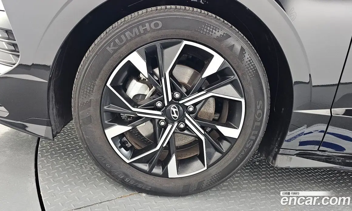 Hyundai Sonata 2024 2.0 автомат (гидро), фото 5
