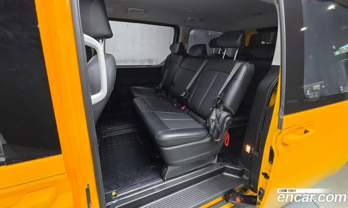 Hyundai Staria 2023 3.5 автомат (гидро), фото 16 Hyundai Staria 2023 3.5 автомат (гидро), фото 16