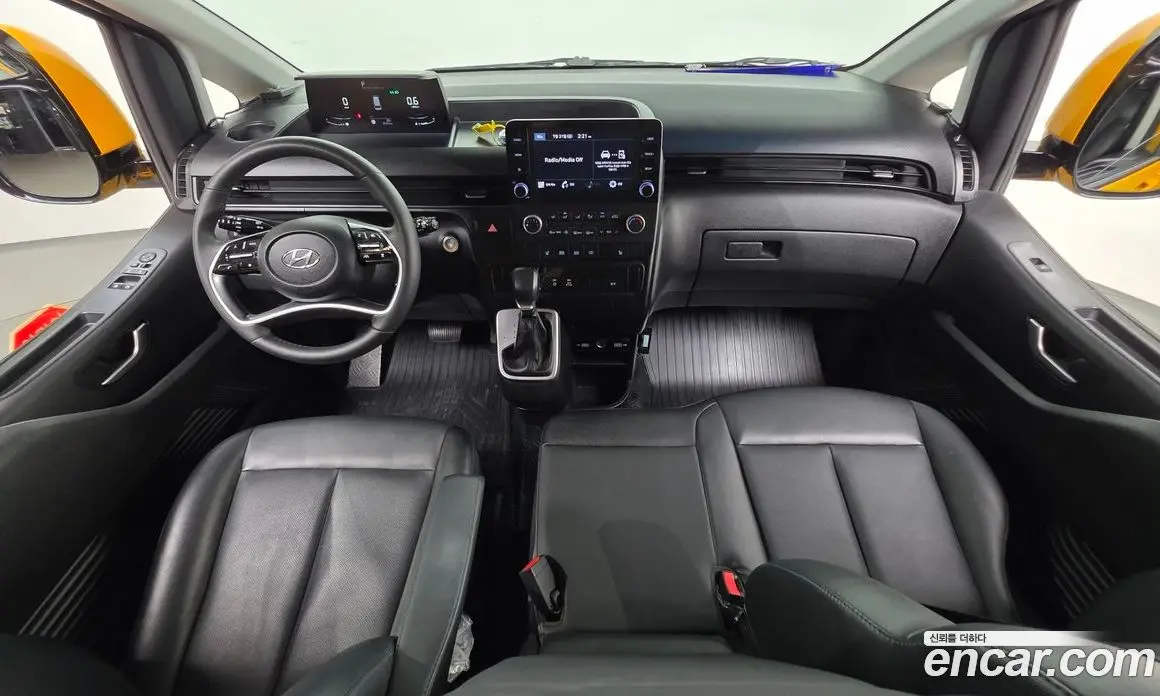 Hyundai Staria 2023 3.5 автомат (гидро), фото 10 Hyundai Staria 2023 3.5 автомат (гидро), фото 10