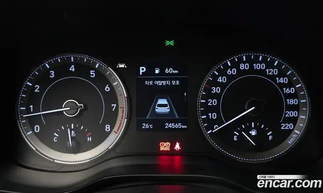 Hyundai Venue 2022 1.6 автомат (гидро), миниатюра 11