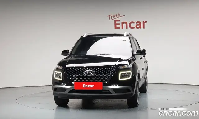 Hyundai Venue 2022 1.6 автомат (гидро), миниатюра 3