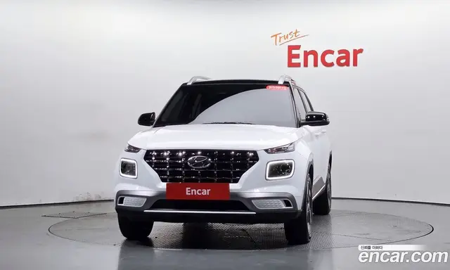 Hyundai Venue 2024 1.6 автомат (гидро), миниатюра 2