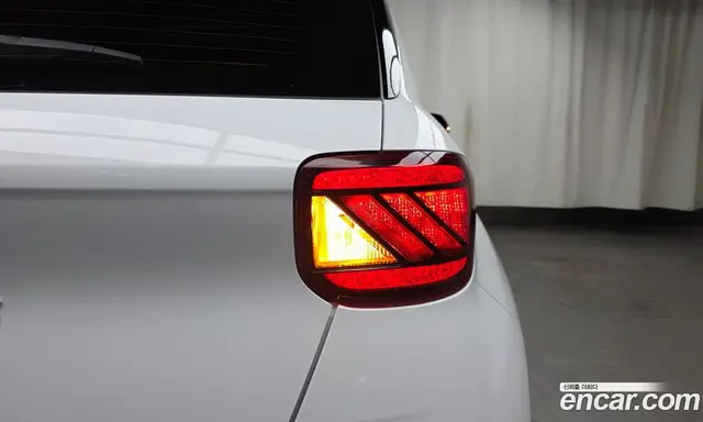 Hyundai Venue 2025 1.6 автомат (гидро), миниатюра 9 Hyundai Venue 2025 1.6 автомат (гидро), миниатюра 9