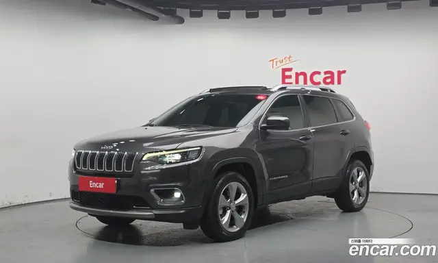 Jeep Cherokee, 2021, 75 812 км