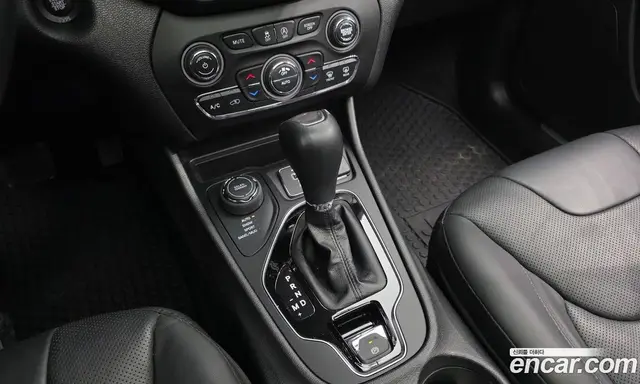 Jeep Cherokee 2021 2.4 автомат (гидро), миниатюра 12