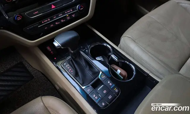 Kia Carnival 2019 2.2 автомат (гидро), миниатюра 12