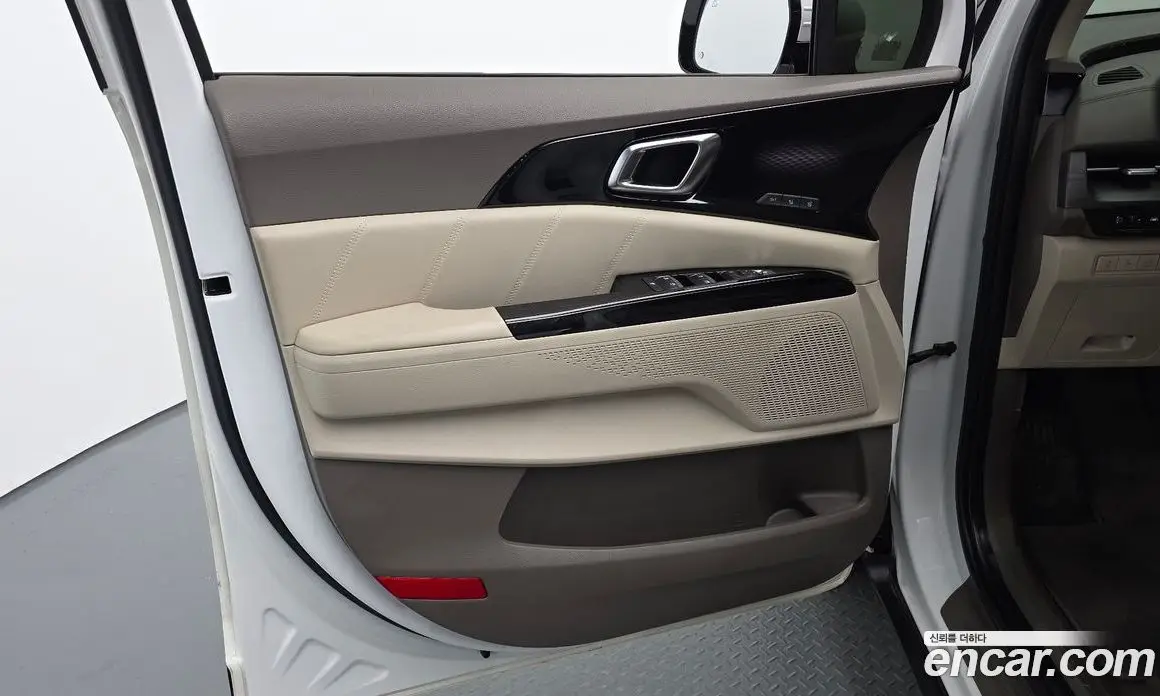 Kia Carnival 2021 3.5 автомат (гидро), фото 14 Kia Carnival 2021 3.5 автомат (гидро), фото 14