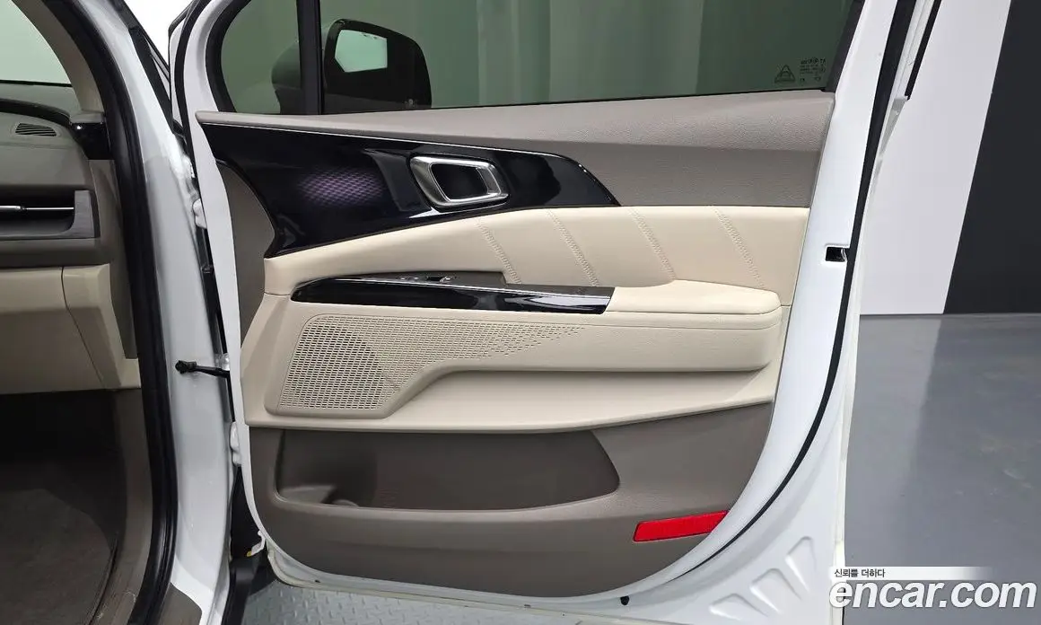 Kia Carnival 2021 3.5 автомат (гидро), фото 15 Kia Carnival 2021 3.5 автомат (гидро), фото 15