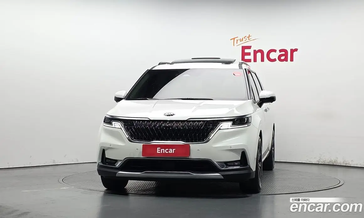 Kia Carnival 2021 3.5 автомат (гидро), фото 3 Kia Carnival 2021 3.5 автомат (гидро), фото 3