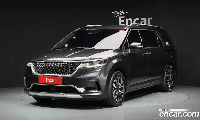 Kia Carnival, 2021, 31 174 км