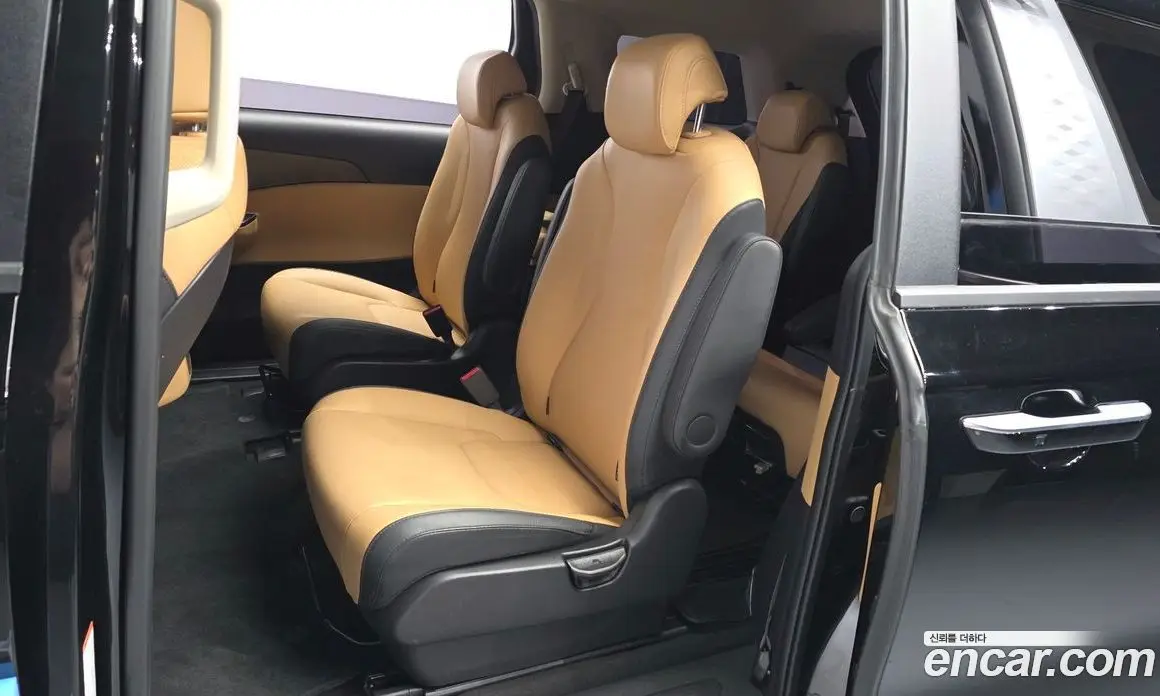Kia Carnival 2022 2.2 автомат (гидро), фото 17 Kia Carnival 2022 2.2 автомат (гидро), фото 17