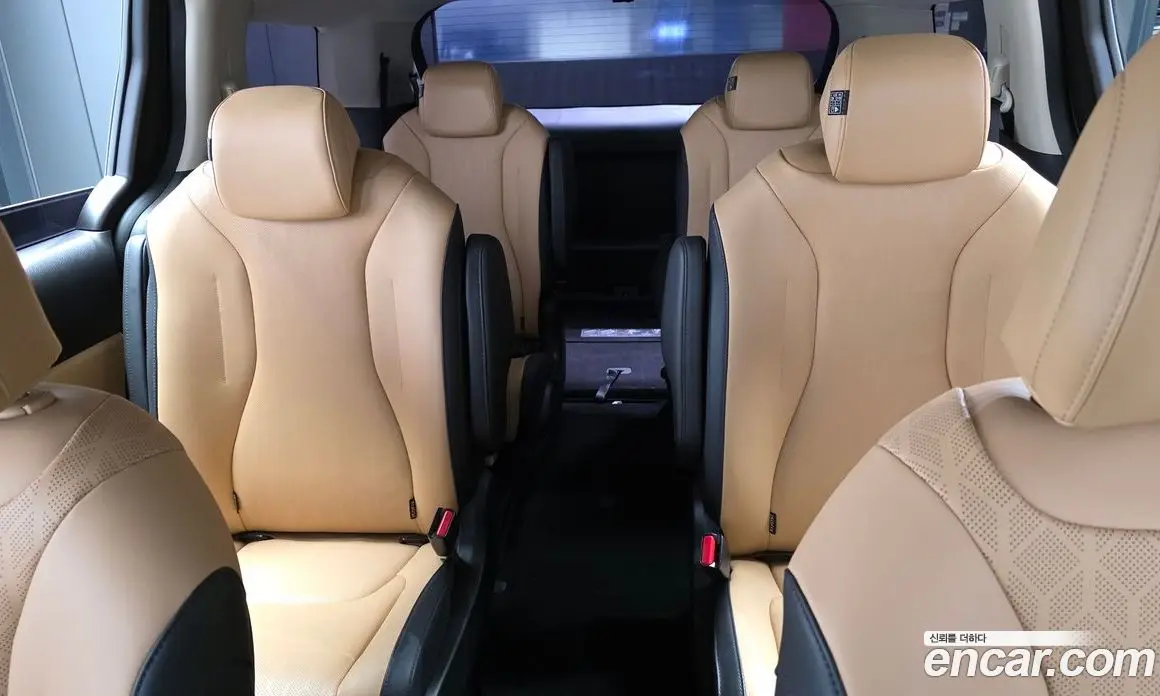 Kia Carnival 2022 2.2 автомат (гидро), фото 18 Kia Carnival 2022 2.2 автомат (гидро), фото 18