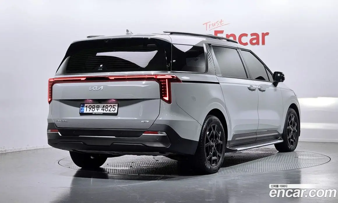Kia Carnival 2024 1.6 автомат (гидро), фото 2 Kia Carnival 2024 1.6 автомат (гидро), фото 2