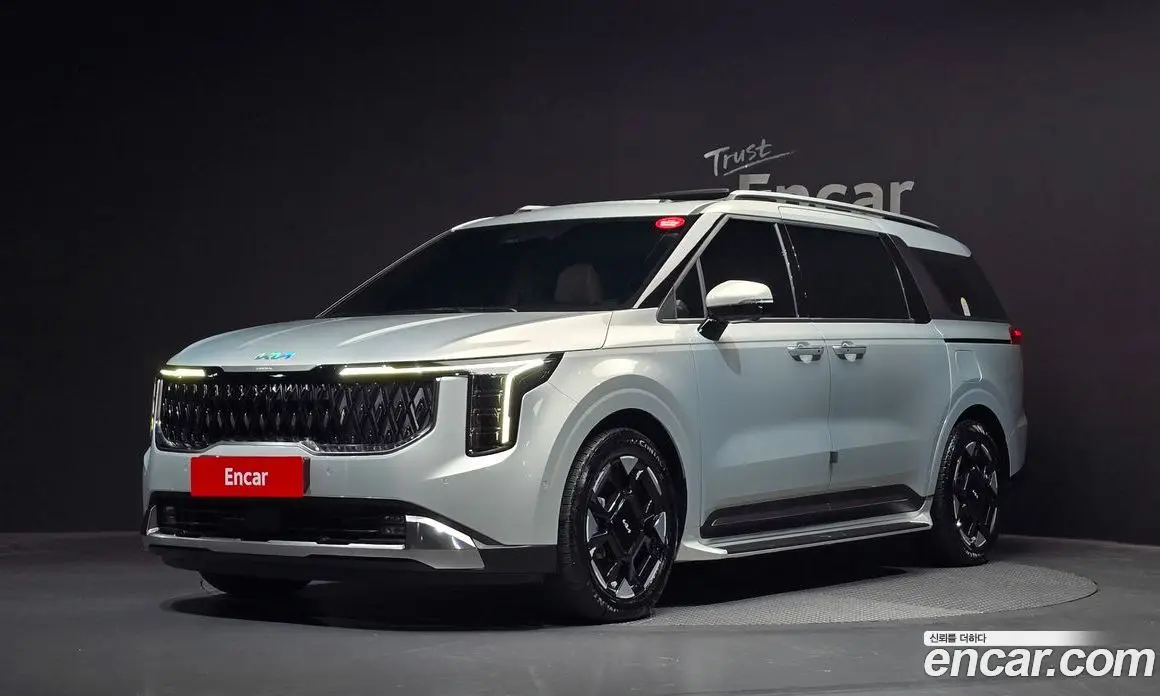 Kia Carnival 2024 1.6 автомат (гидро), фото 1 Kia Carnival 2024 1.6 автомат (гидро), фото 1