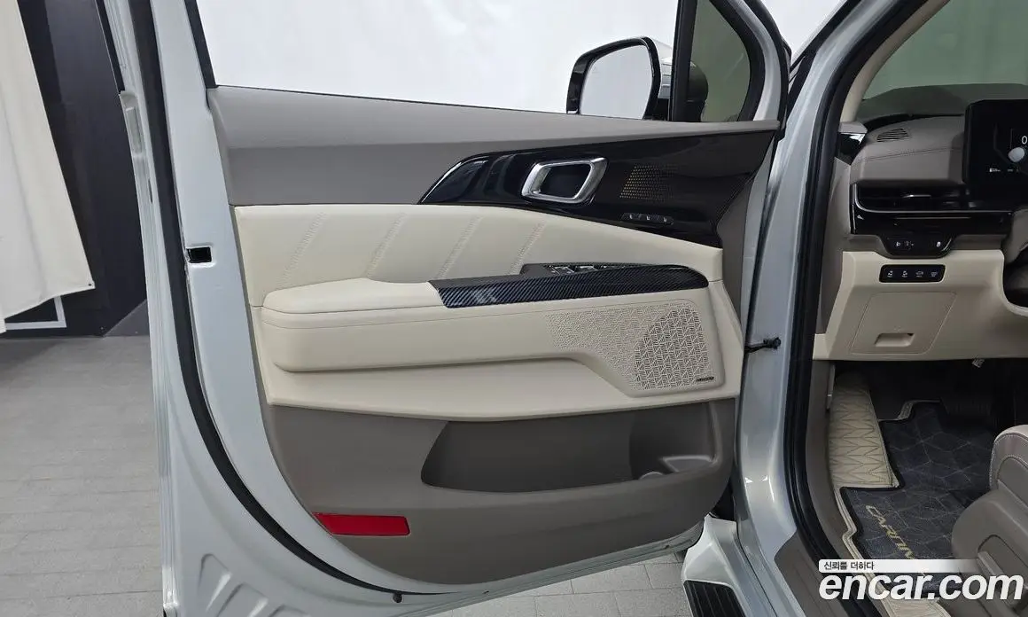 Kia Carnival 2024 1.6 автомат (гидро), фото 14 Kia Carnival 2024 1.6 автомат (гидро), фото 14