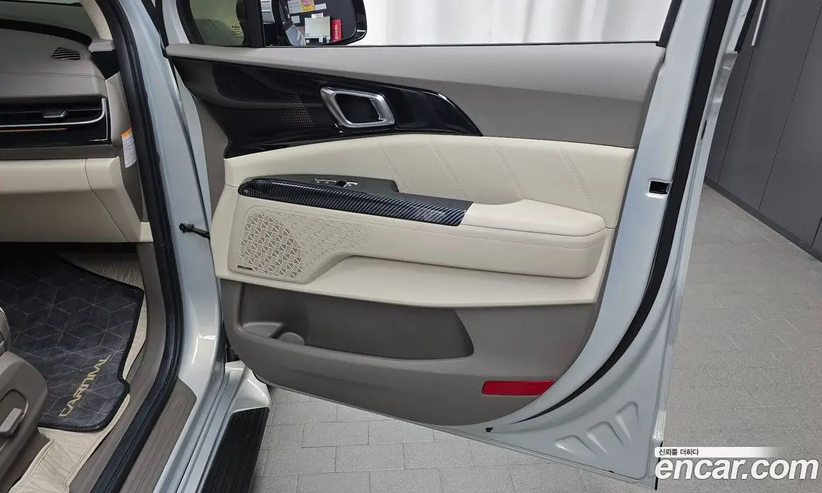 Kia Carnival 2024 1.6 автомат (гидро), фото 15 Kia Carnival 2024 1.6 автомат (гидро), фото 15