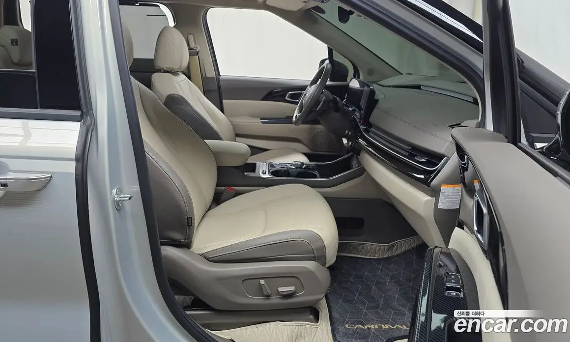 Kia Carnival 2024 1.6 автомат (гидро), фото 16 Kia Carnival 2024 1.6 автомат (гидро), фото 16