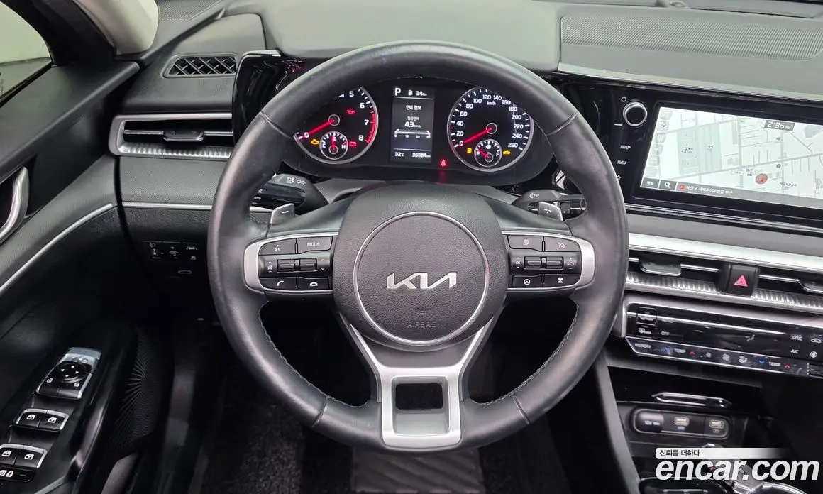 Kia K5 (Optima) 2023 2.0 автомат (гидро), фото 19