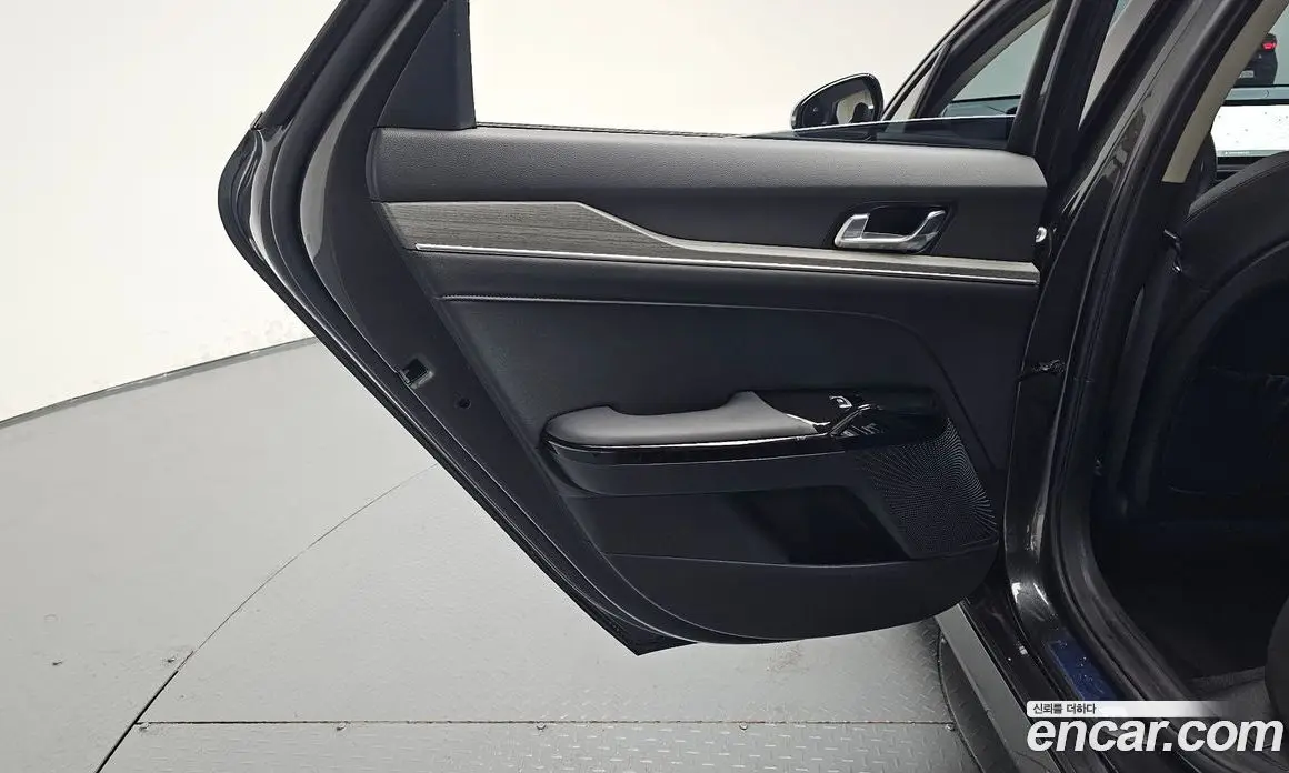 Kia K5 (Optima) 2024 1.6 автомат (гидро), фото 14