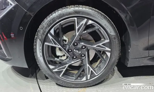 Kia K5 (Optima) 2025 1.6 автомат (гидро), миниатюра 5 Kia K5 (Optima) 2025 1.6 автомат (гидро), миниатюра 5