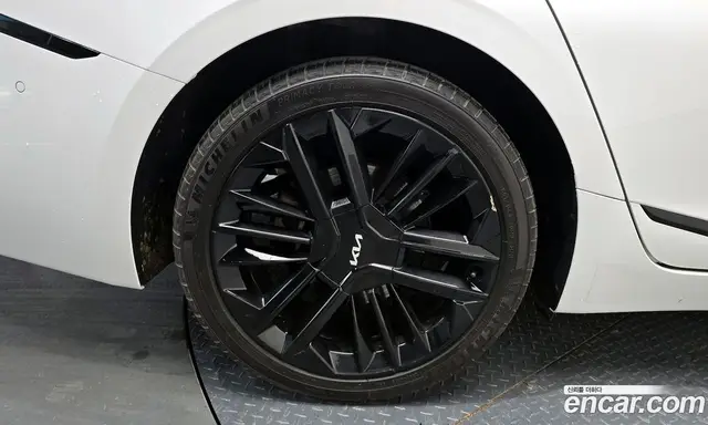 Kia K8 2024 1.6 автомат (гидро), миниатюра 4 Kia K8 2024 1.6 автомат (гидро), миниатюра 4