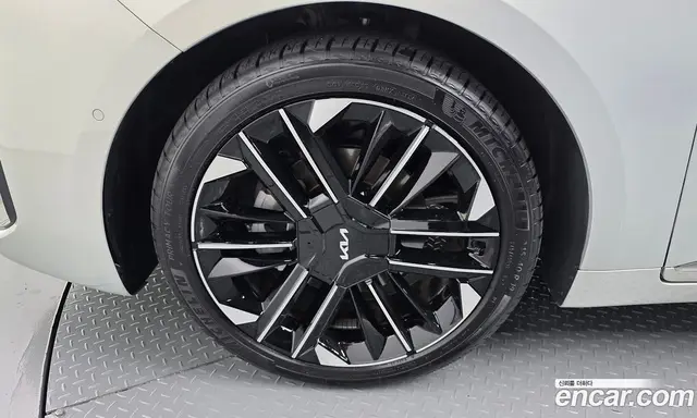 Kia K8 2025 1.6 автомат (гидро), миниатюра 5 Kia K8 2025 1.6 автомат (гидро), миниатюра 5